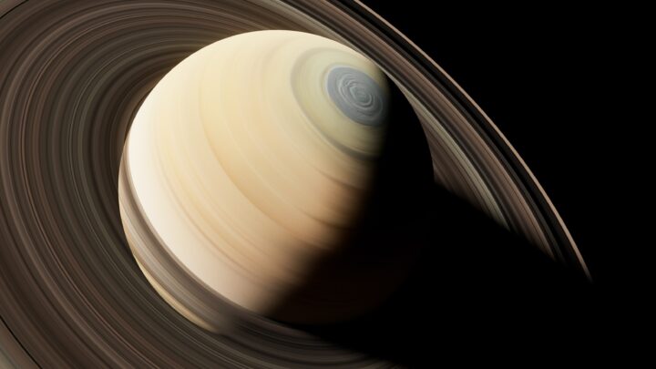 Czy Saturn ma Powierzchnię?