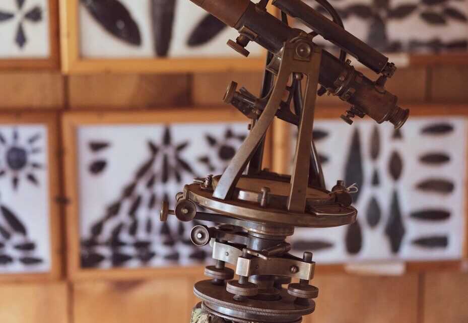 Jak zbudować własny teleskop amatorski? Przewodnik krok po kroku.