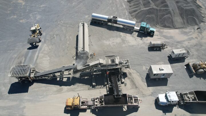 Czy asteroidy mogą być źródłem zasobów dla przyszłych misji kosmicznych? Perspektywy górnictwa asteroidowego.