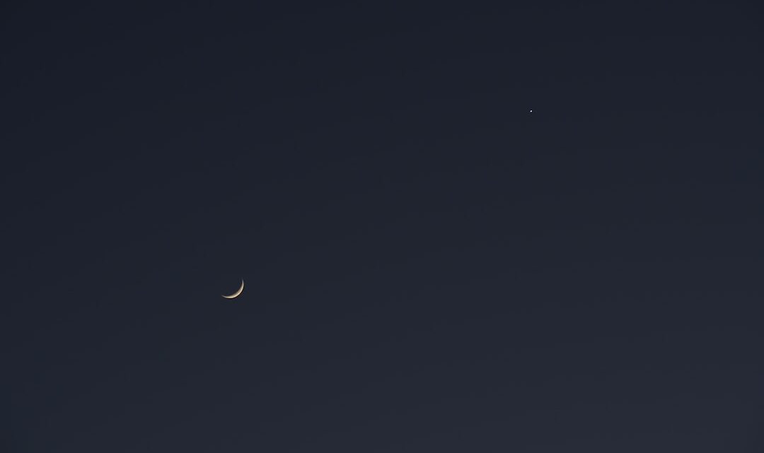 Jak obserwować koniunkcje planet? Kalendarz na nadchodzący rok.