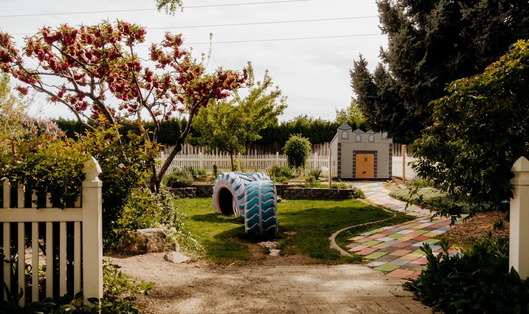 Jak założyć obserwatorium astronomiczne dla amatorów w przydomowym ogródku? Porady dotyczące sprzętu i lokalizacji.