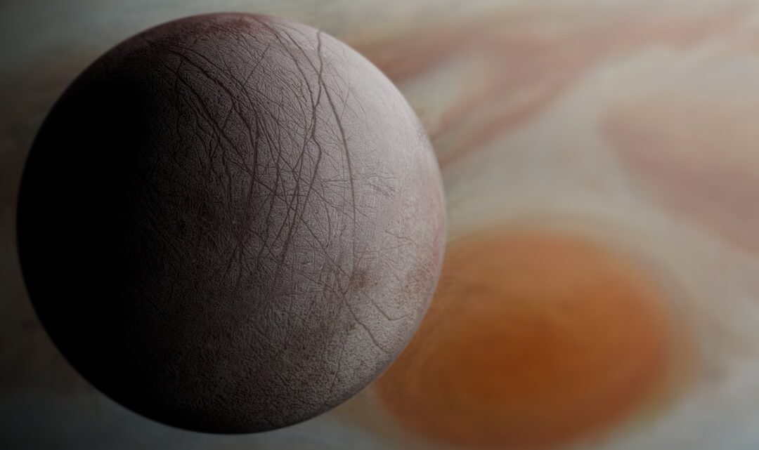 Jakie są największe tajemnice Jowisza? Od Wielkiej Czerwonej Plamy po jego księżyce