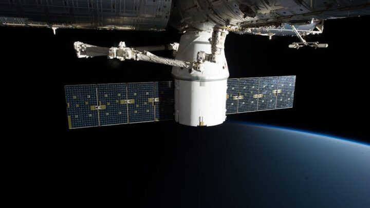 Sztuczna grawitacja w kosmosie: Czy jest możliwa i jak by działała?