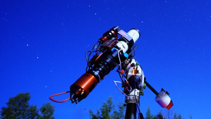 Astrofotografia głębokiego nieba dla początkujących: sprzęt, techniki i przetwarzanie zdjęć galaktyk i mgławic