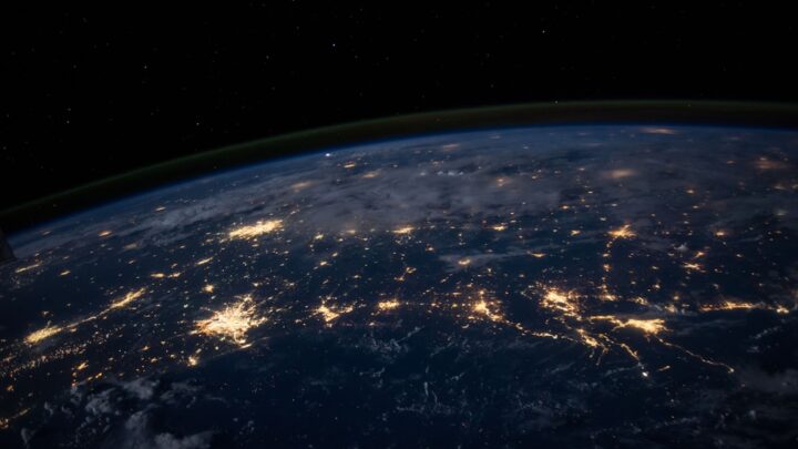 Jak satelity monitorują zanieczyszczenie powietrza w Polsce i co z tych danych wynika dla naszego zdrowia?