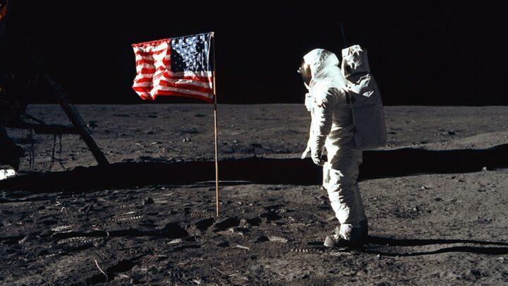 Czy można poczuć zapach kosmosu? Co mówią astronauci o unikalnych aromatach poza Ziemią.