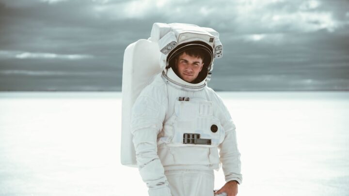 Jak wyglądają treningi przetrwania astronautów w ekstremalnych warunkach na Ziemi?